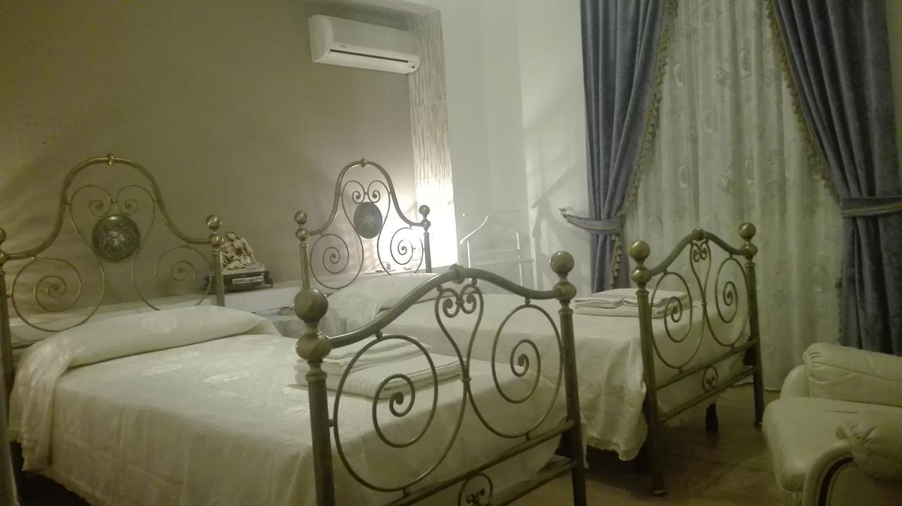 Domos Le Due Tuie Bed & Breakfast Piscinas Exterior photo